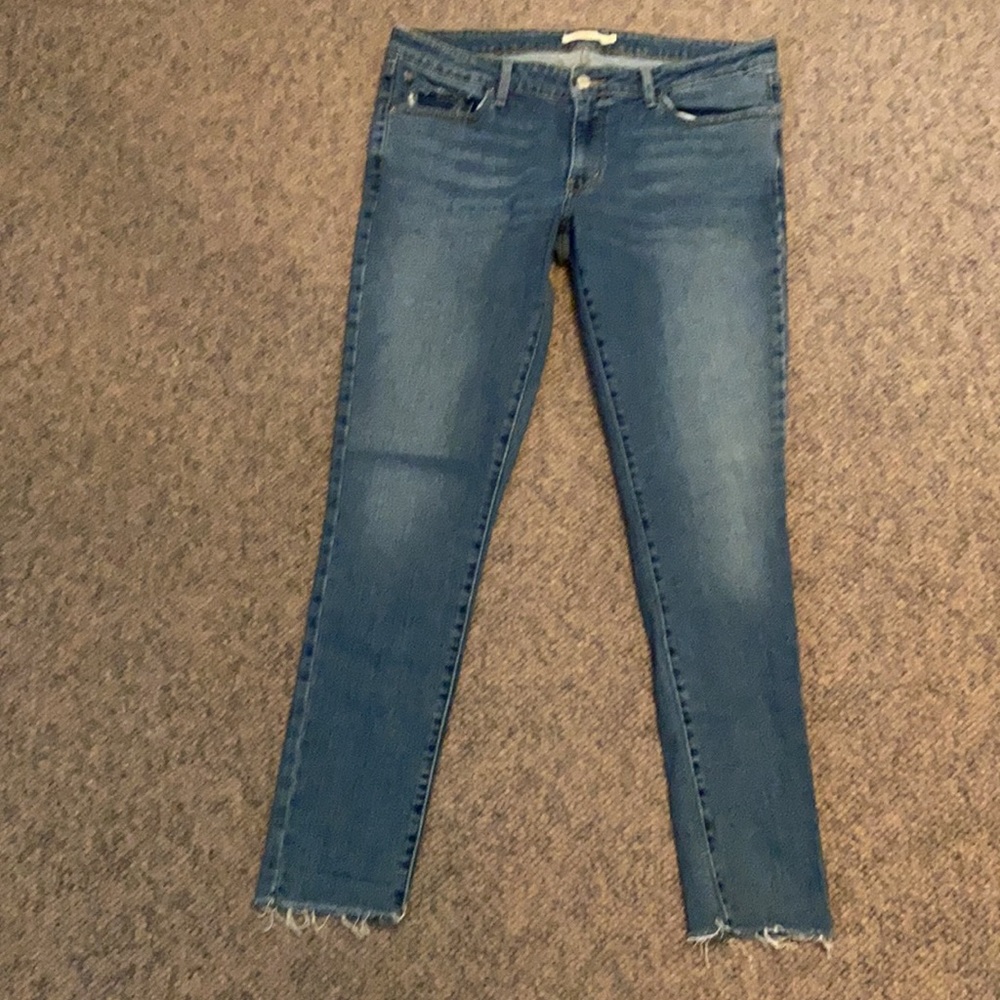 3 Pair of Ladies Levi’s Jeans - Picture 4 of 4